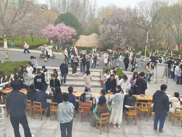 推进校内勤工助学岗位招聘公平